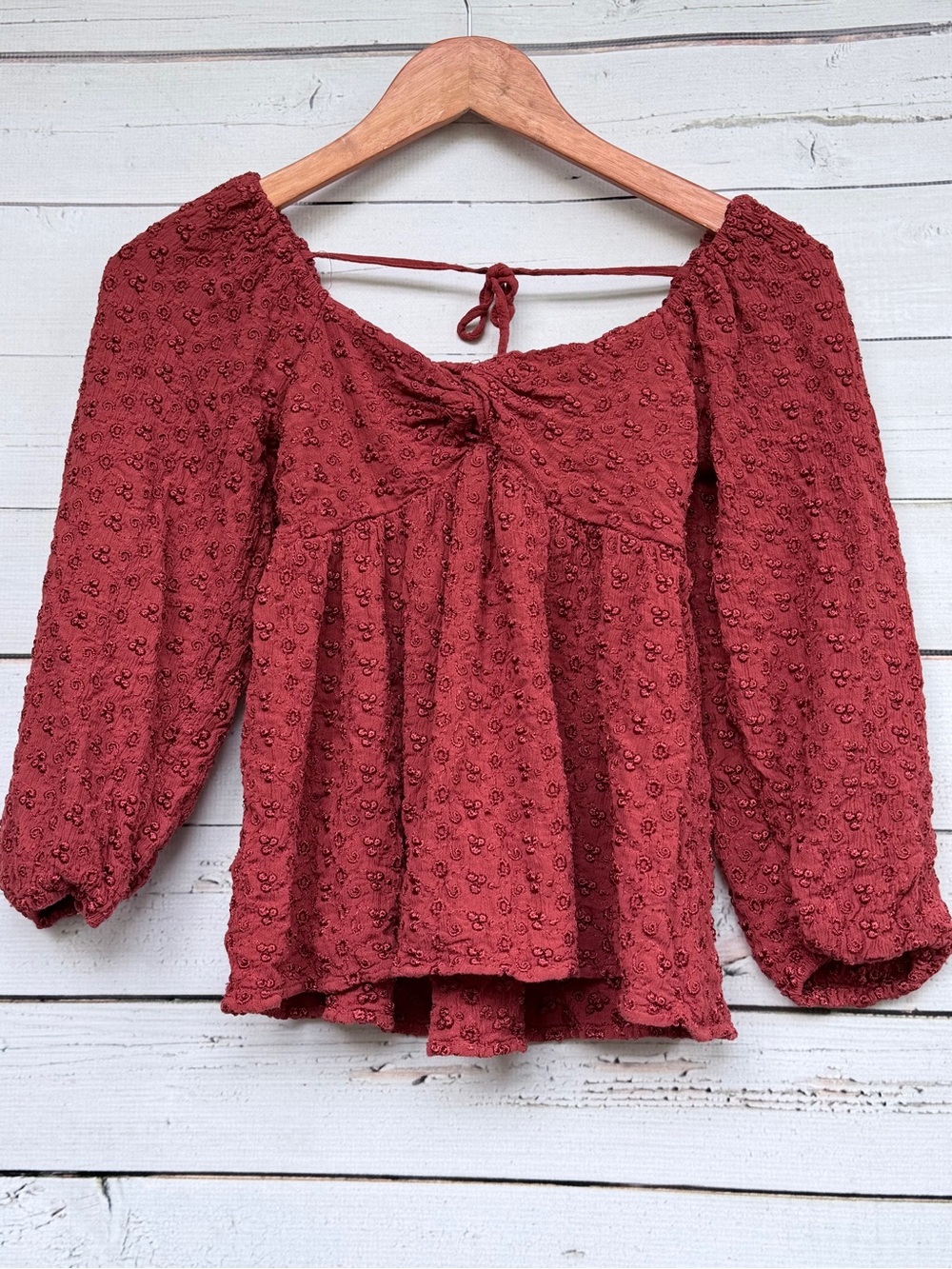 American Eagle Rust Textured Clip Dot Twist-Front Long Sleeve Blouse - Size XS - Picture 4 of 8